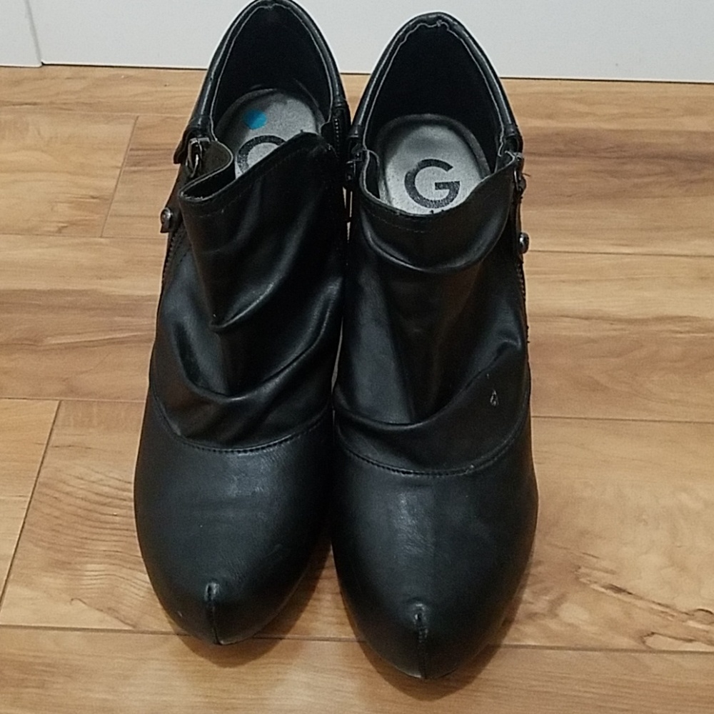 Ankle boots